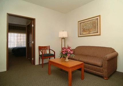 Clarion Suites 优马 客房 照片